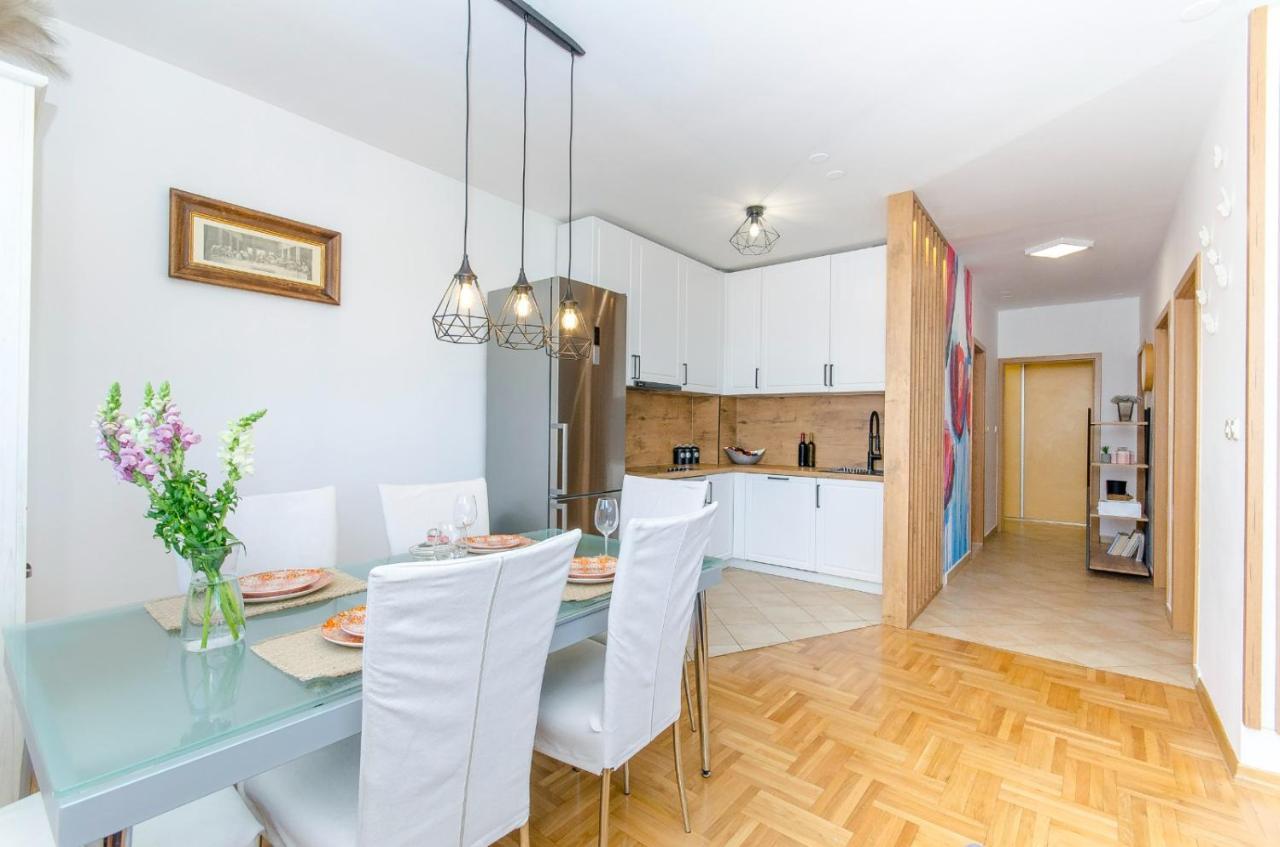 Modern Apartment With Sea View And Secure Garage Split Eksteriør bilde